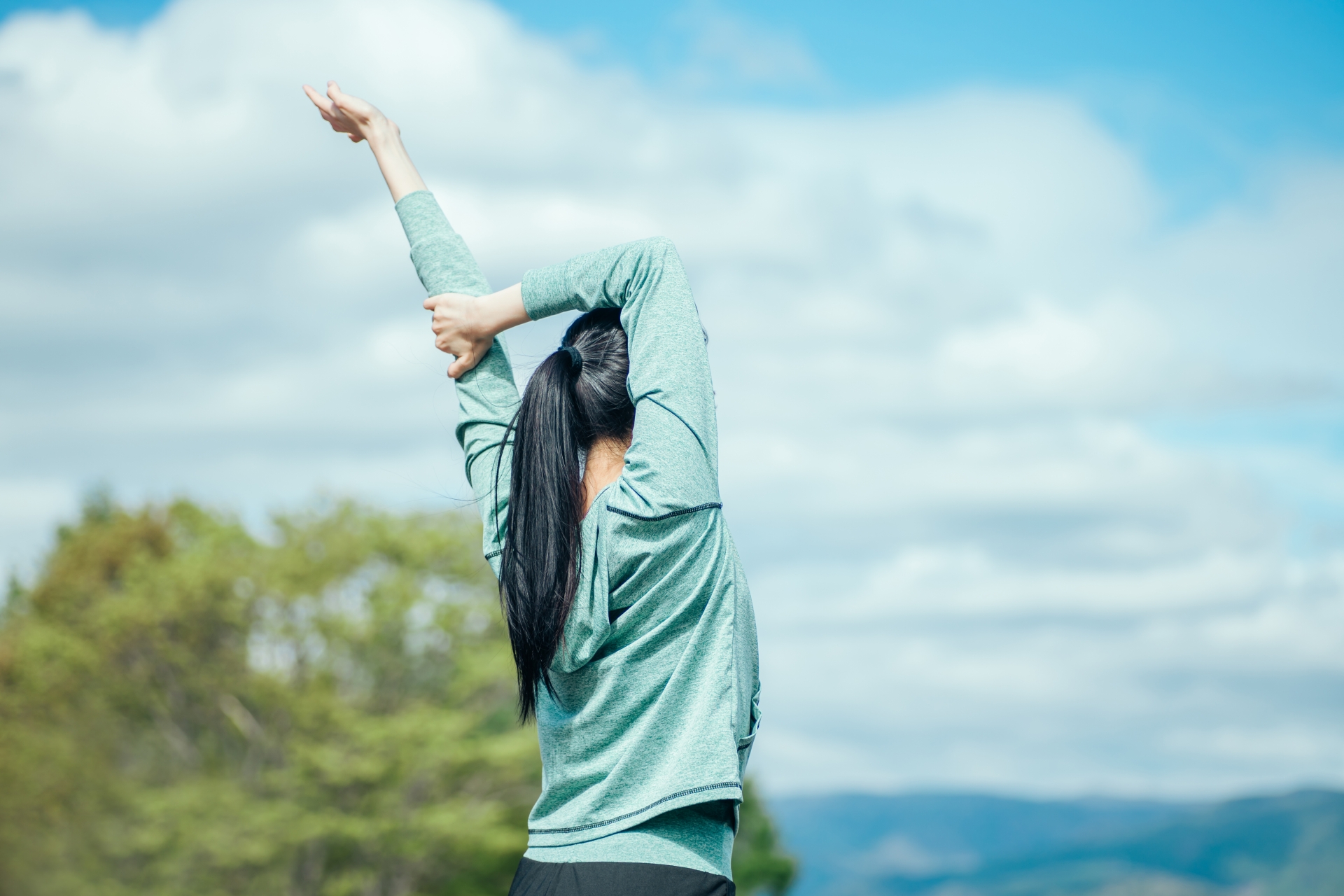 疲れやすい人必見】正しい呼吸と有酸素運動で疲労回復 – 女性専用